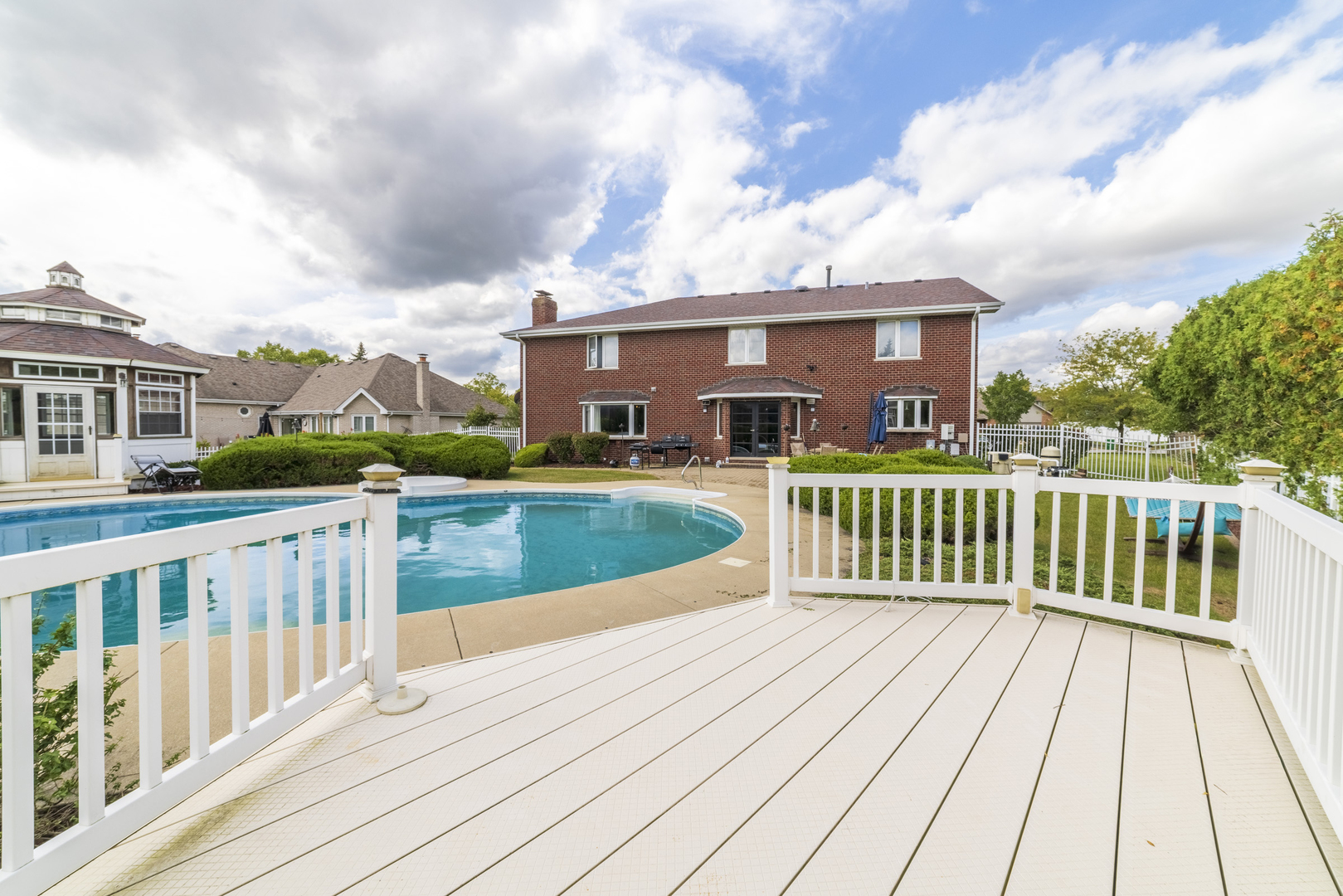 8607 Glenshire Street, Tinley Park, IL 60487