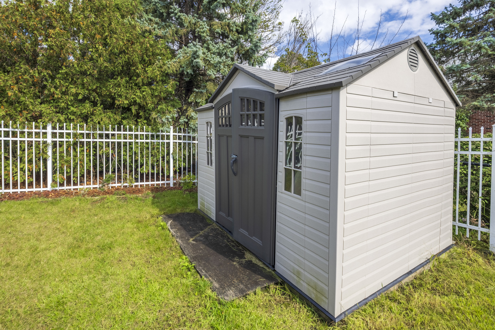 8607 Glenshire Street, Tinley Park, IL 60487