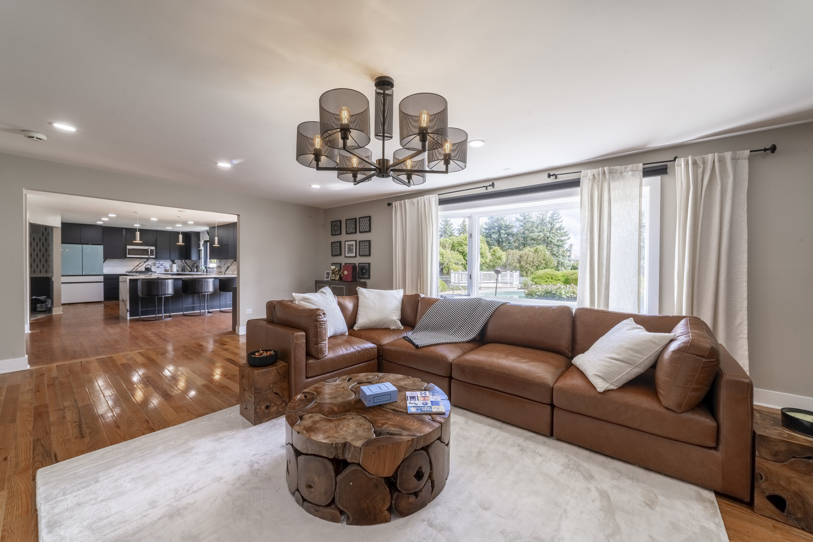 8607 Glenshire Street, Tinley Park, IL 60487