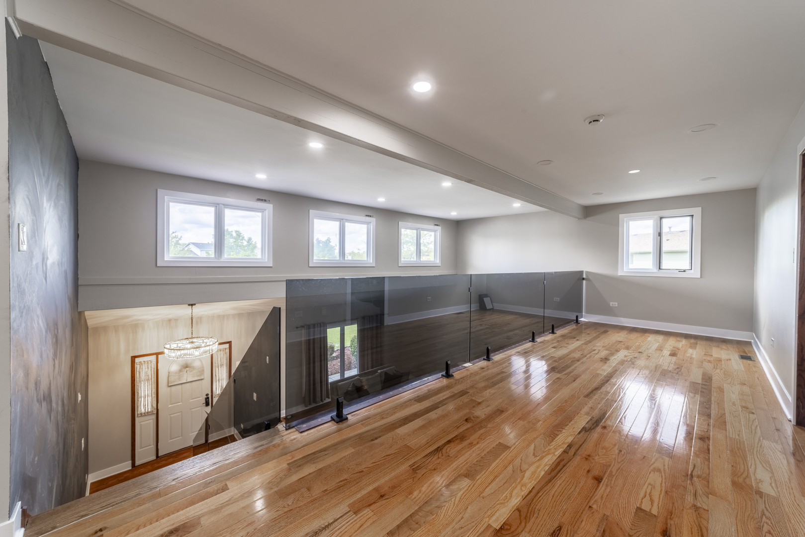 8607 Glenshire Street, Tinley Park, IL 60487