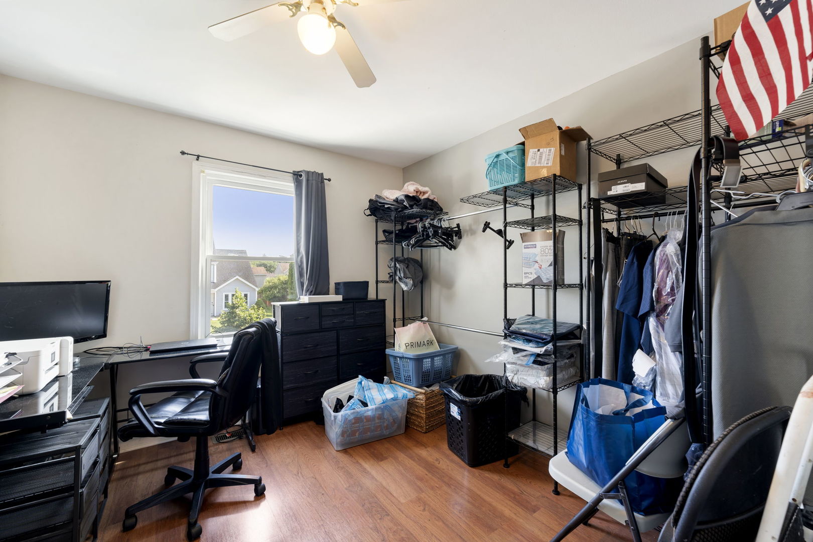 24 Fillmore Lane, Streamwood, IL 60107