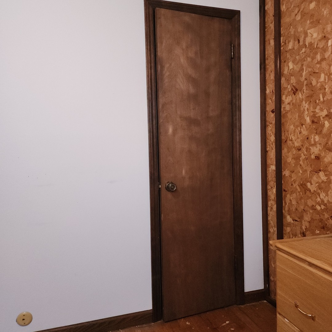 4605 W 84th Place, Chicago, IL 60652