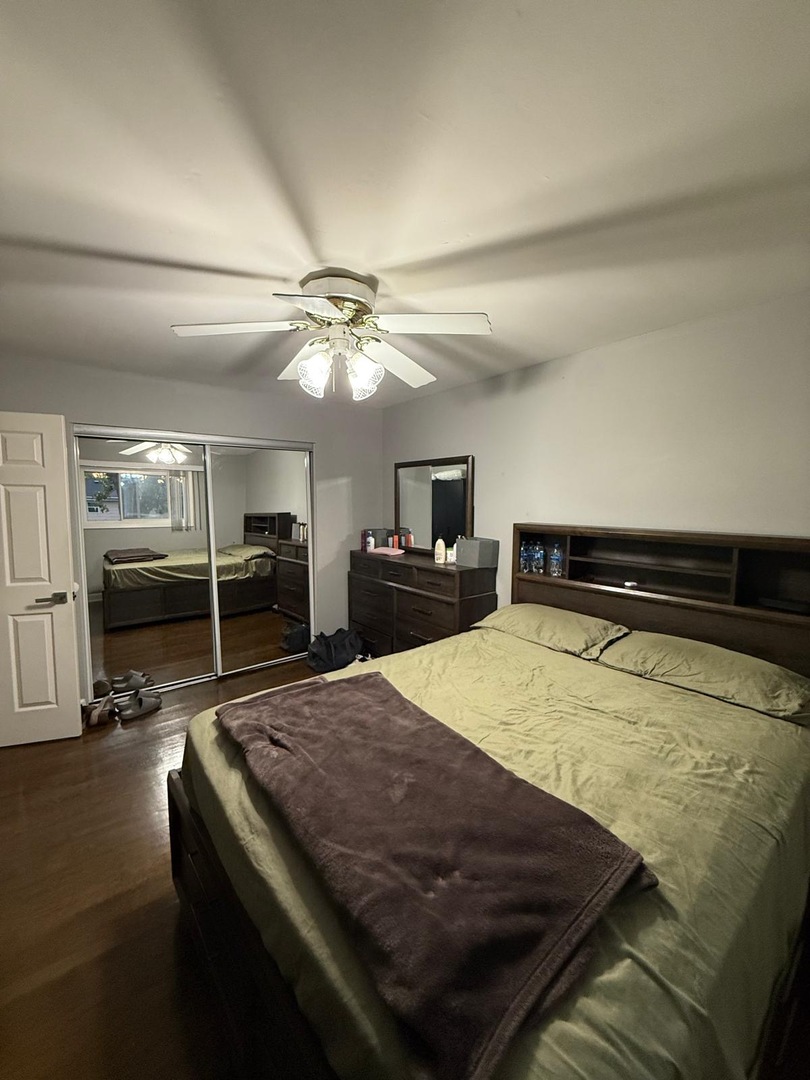 9428 N Oak Avenue, Des Plaines, IL 60016