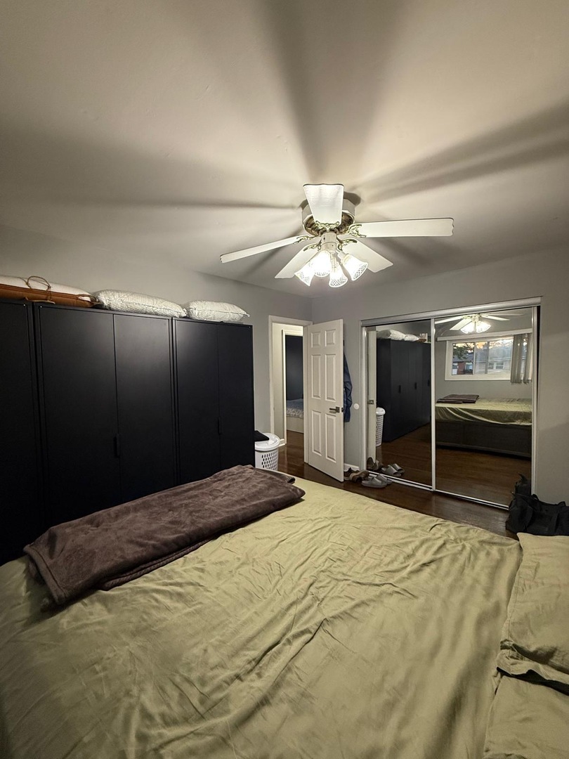 9428 N Oak Avenue, Des Plaines, IL 60016