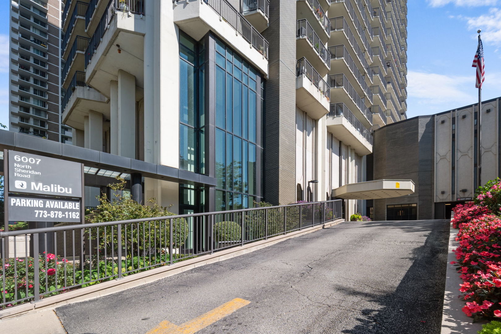 6007 N Sheridan Road #11K, Chicago, IL 60660