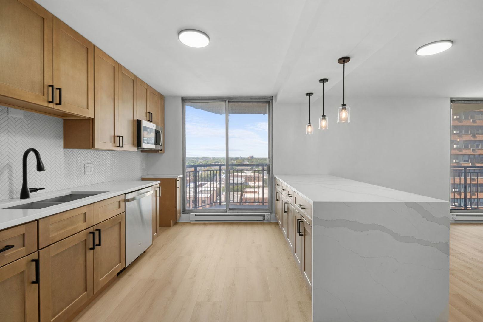 6007 N Sheridan Road #11K, Chicago, IL 60660