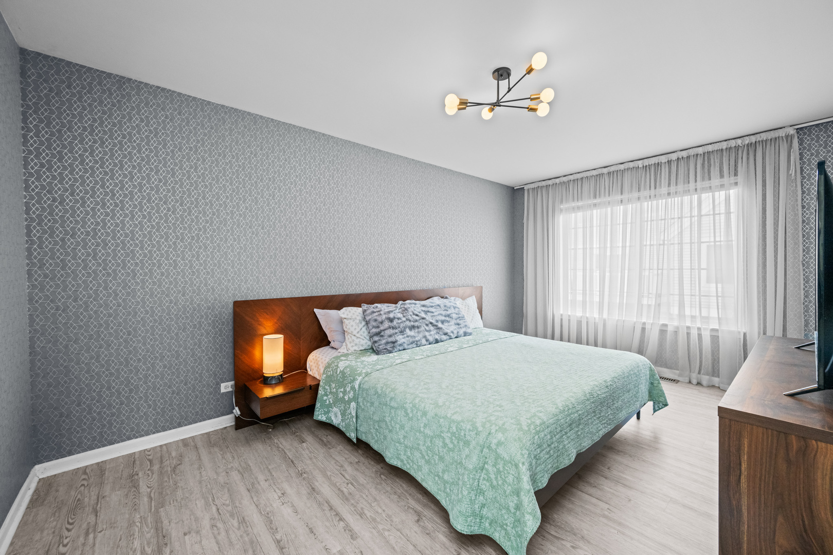 70 CHERBOURG Court #70, Wheeling, IL 60090