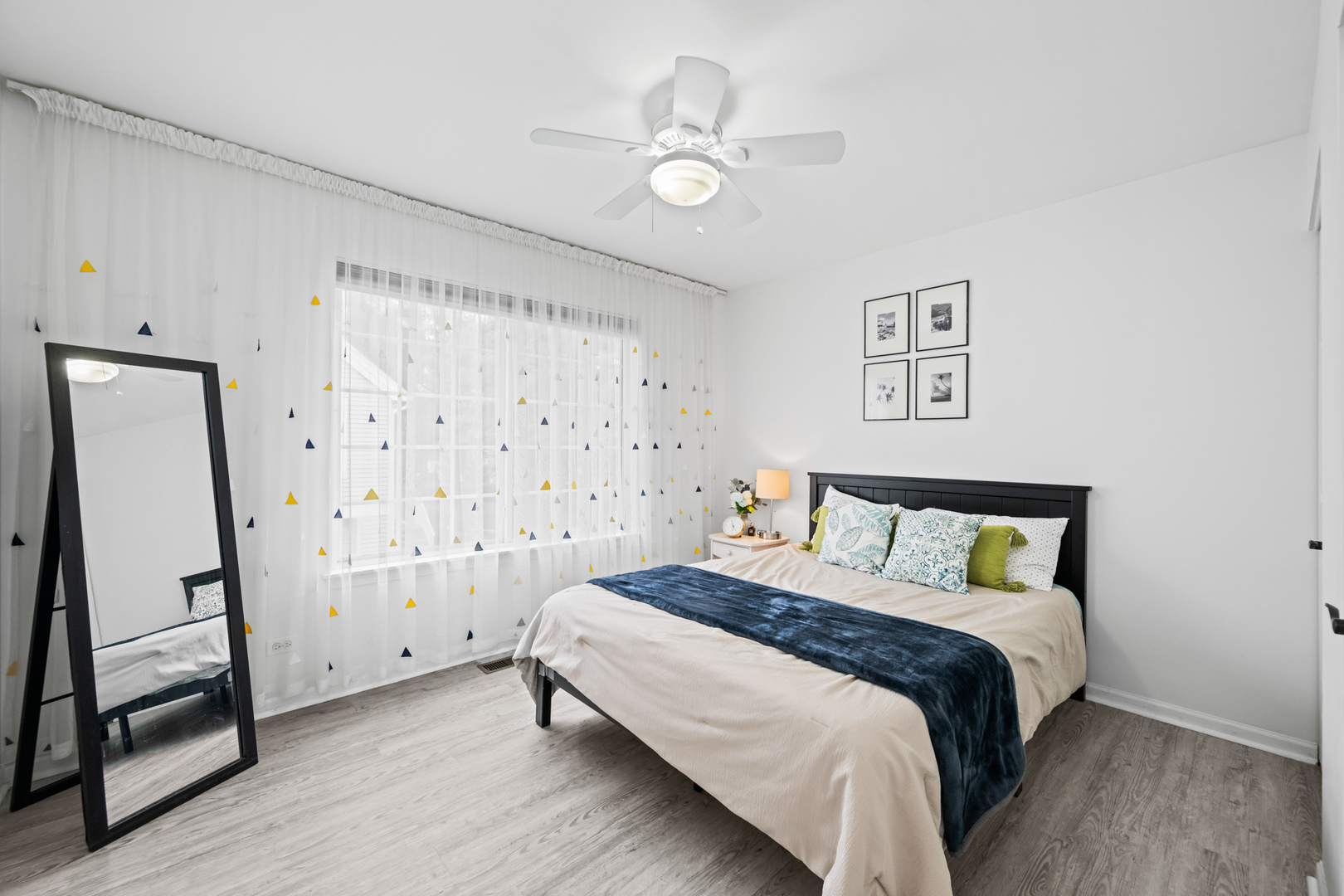 70 CHERBOURG Court #70, Wheeling, IL 60090