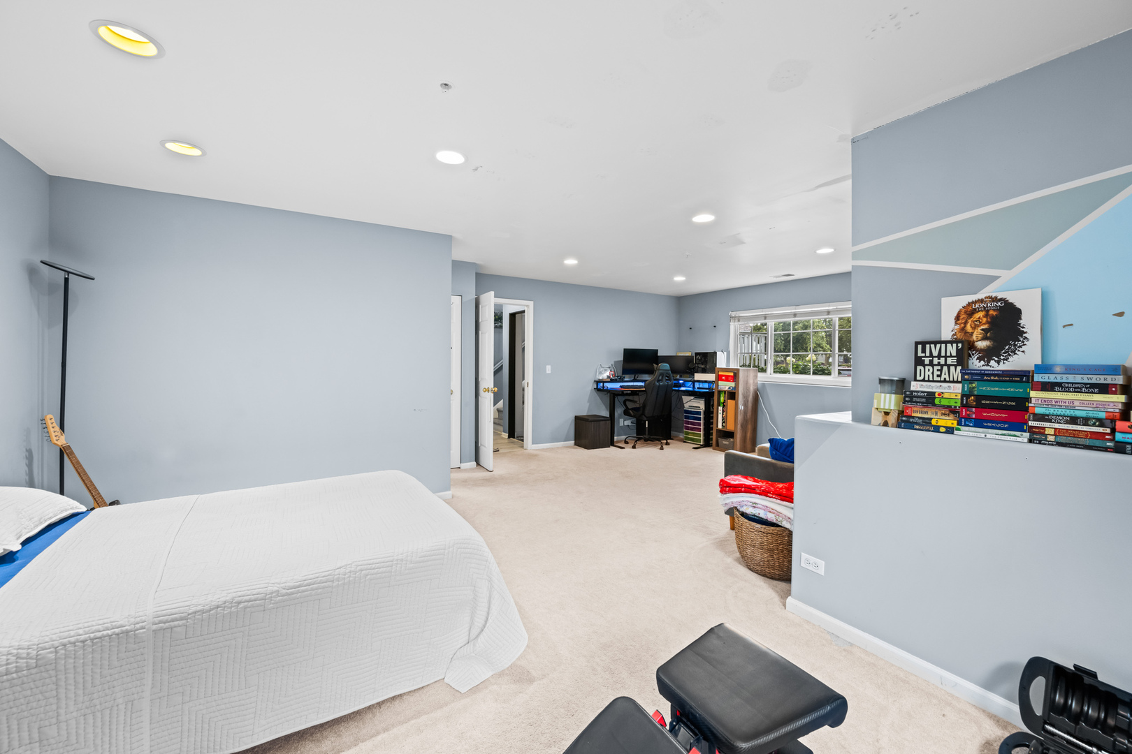 70 CHERBOURG Court #70, Wheeling, IL 60090