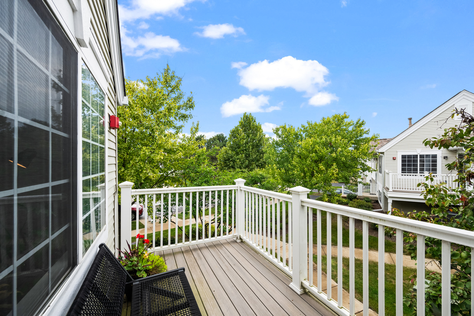 70 CHERBOURG Court #70, Wheeling, IL 60090