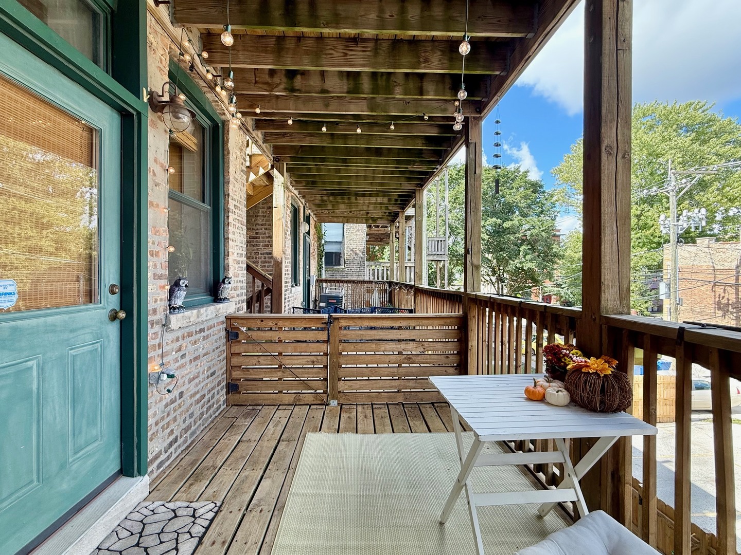 2918 W LOGAN Boulevard #2E, Chicago, IL 60647