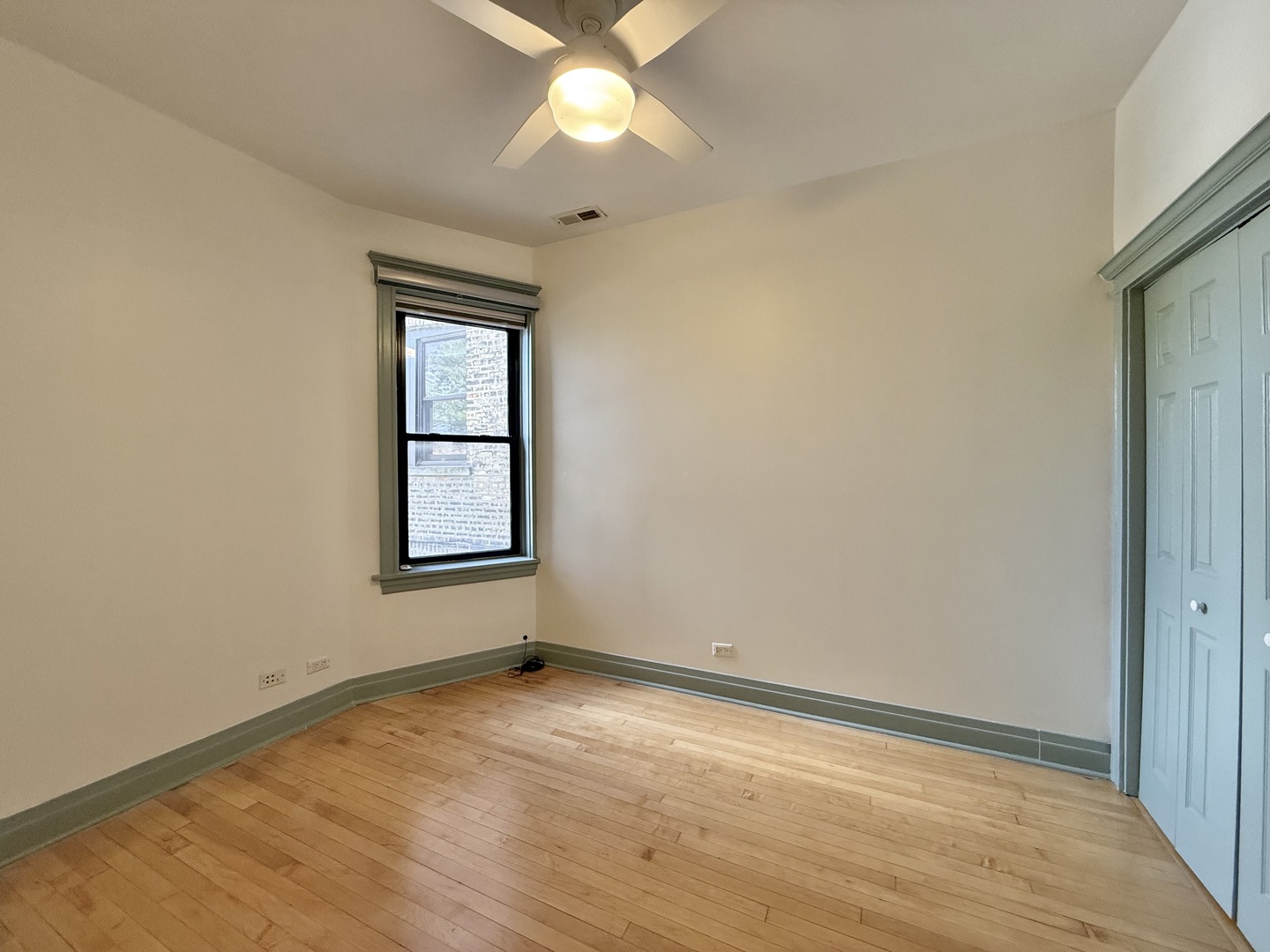 2918 W LOGAN Boulevard #2E, Chicago, IL 60647