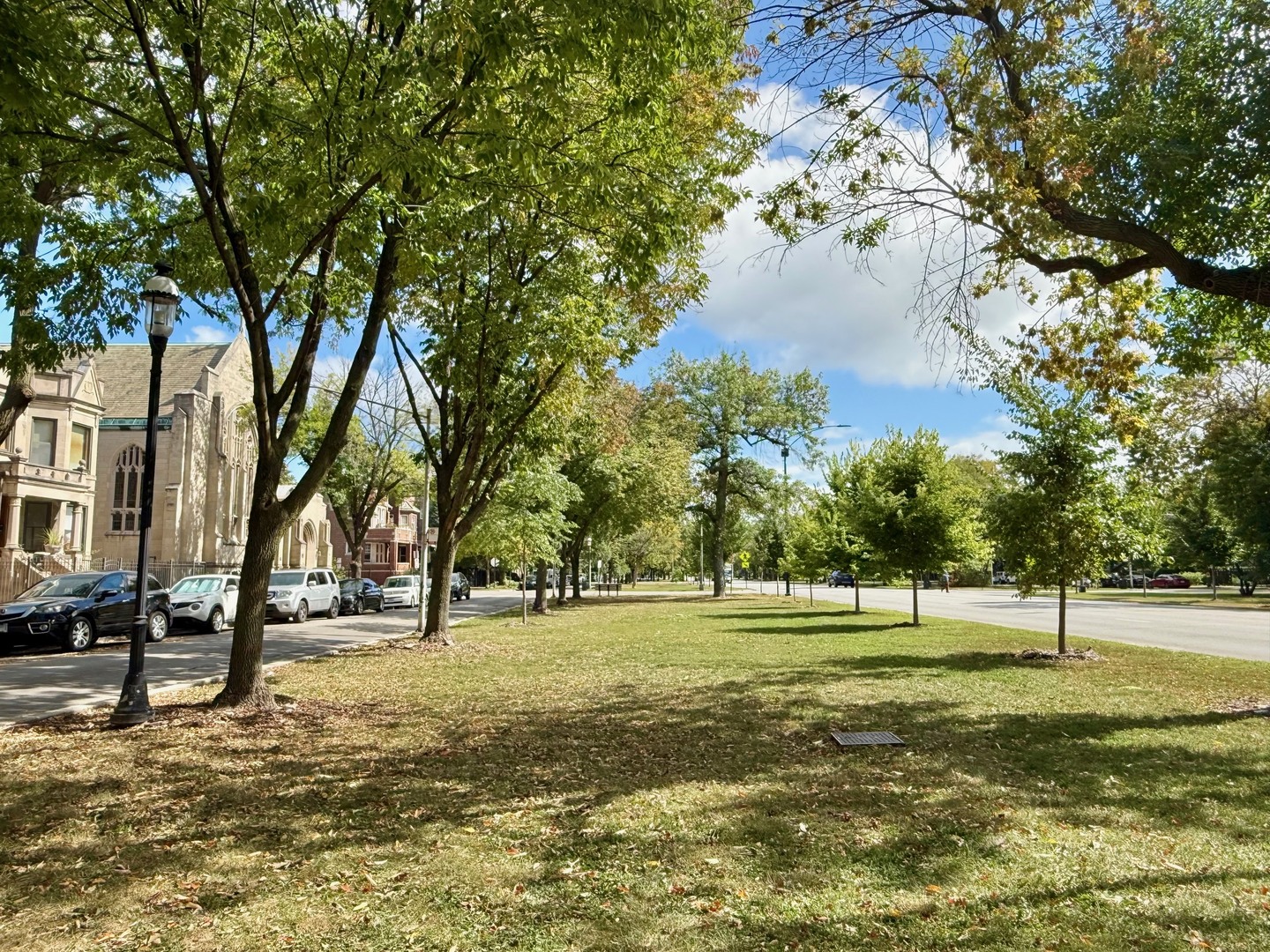 2918 W LOGAN Boulevard #2E, Chicago, IL 60647