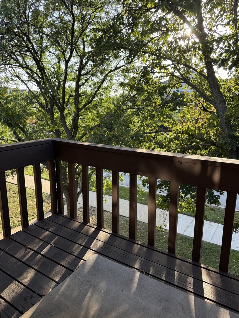 271 Northgate Parkway #E, Wheeling, IL 60090