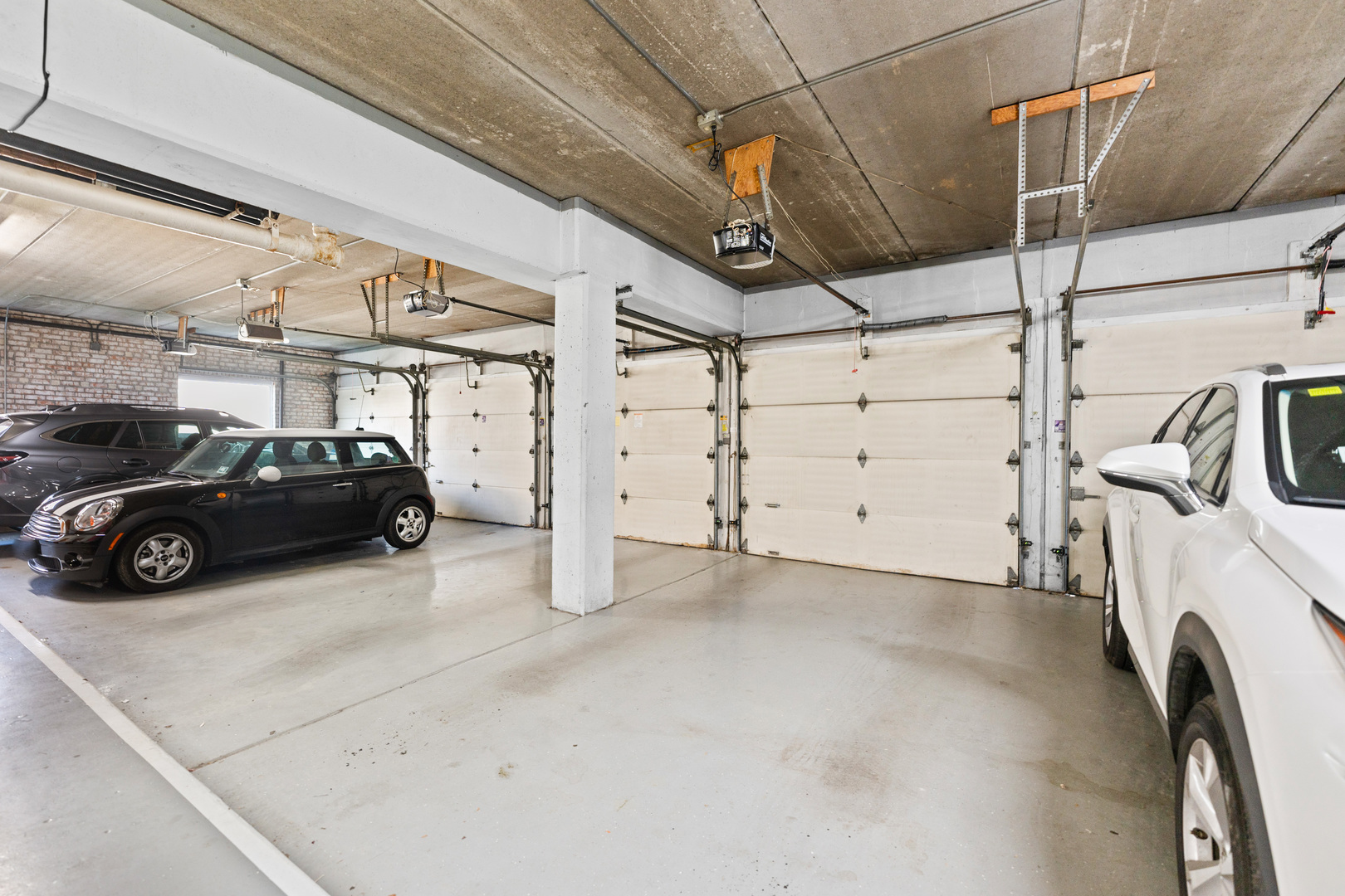 8025 W Oconnor Drive #4C, River Grove, IL 60171