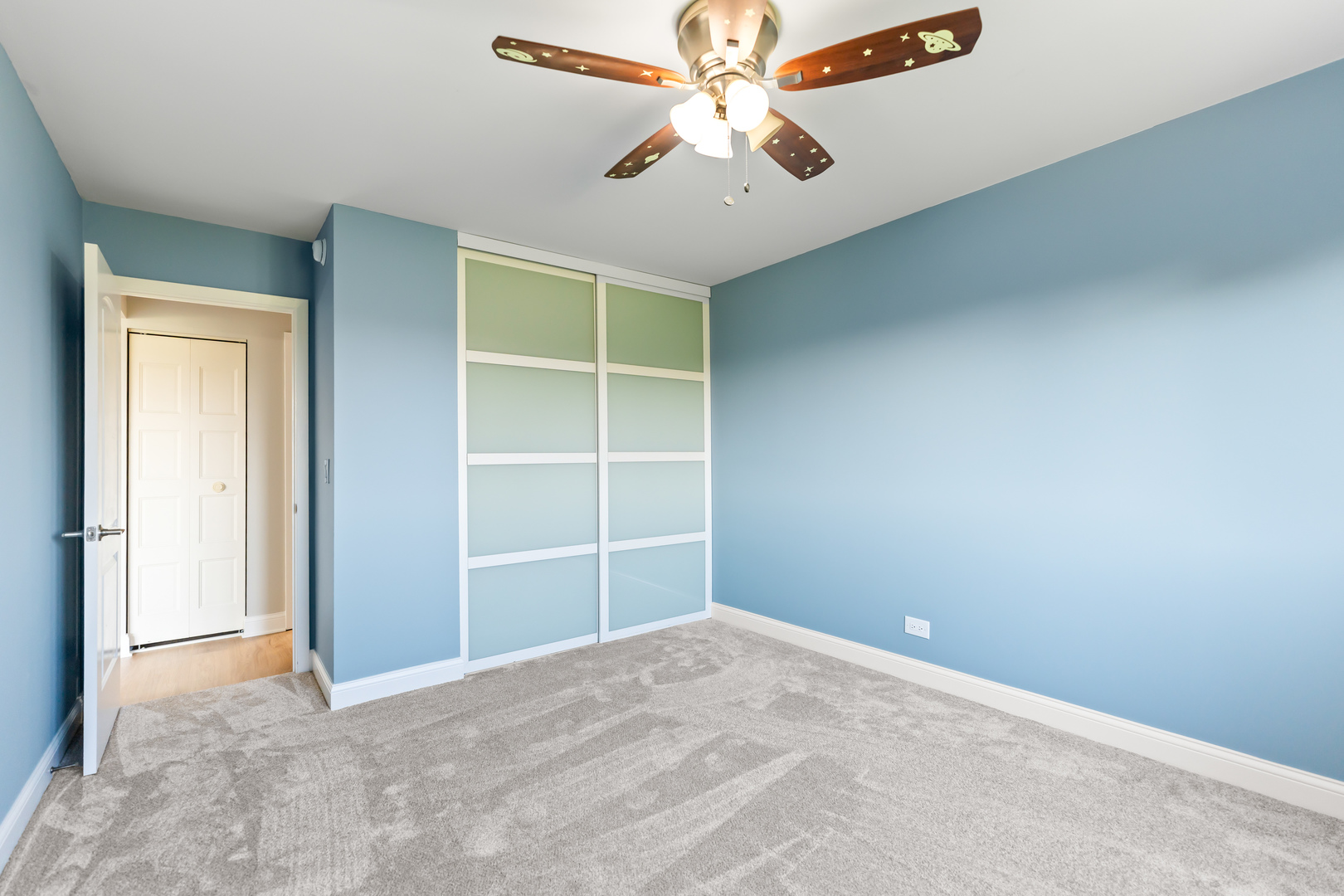 8025 W Oconnor Drive #4C, River Grove, IL 60171