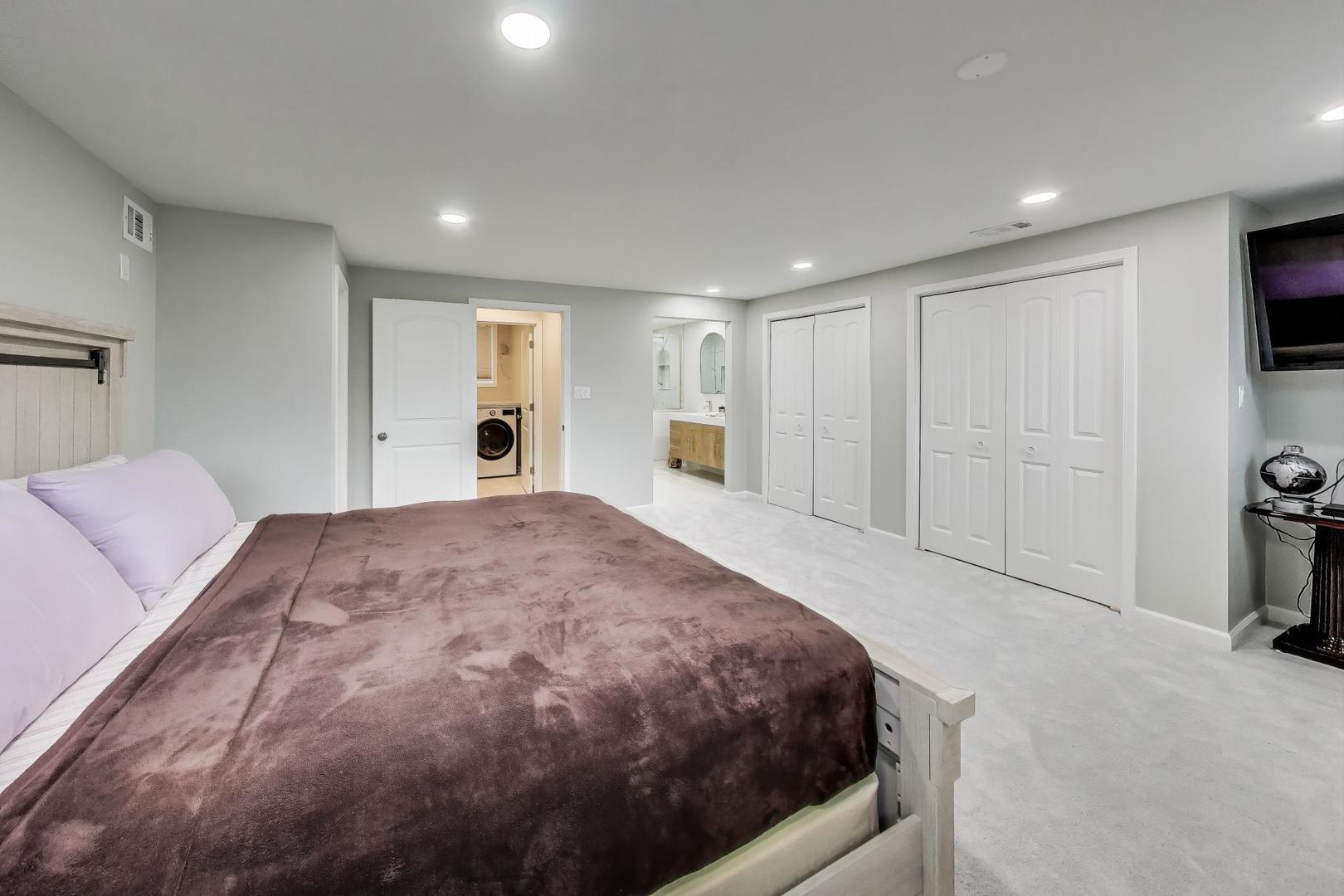 2121 W Sibley Street, Park Ridge, IL 60068