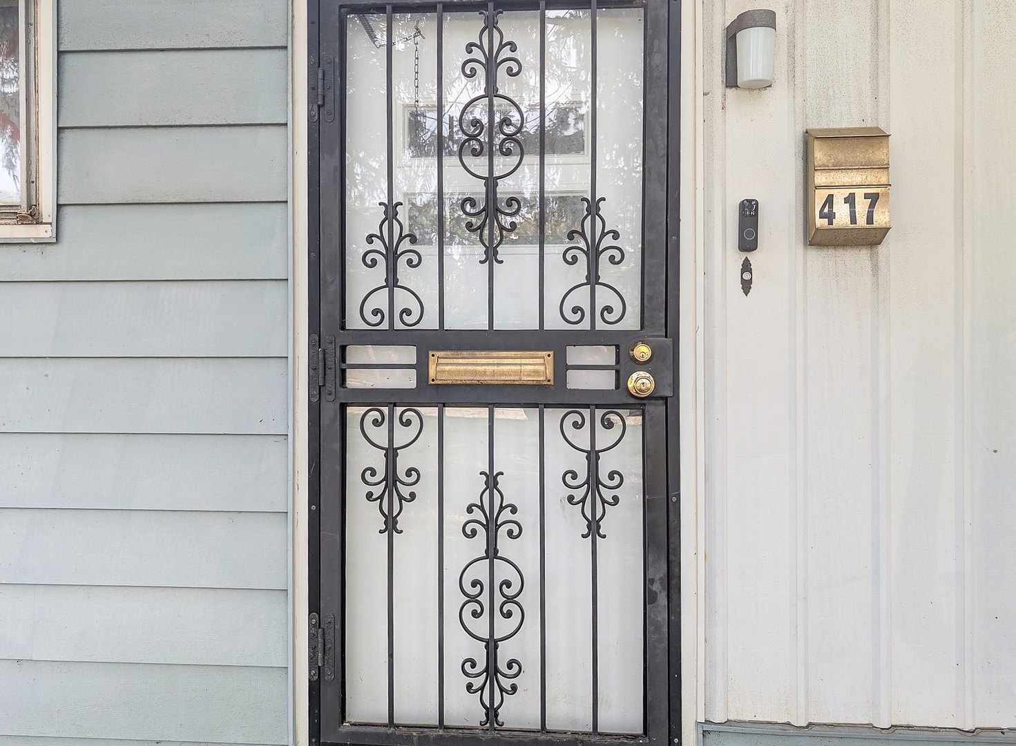 417 W Terrace Street, Villa Park, IL 60181