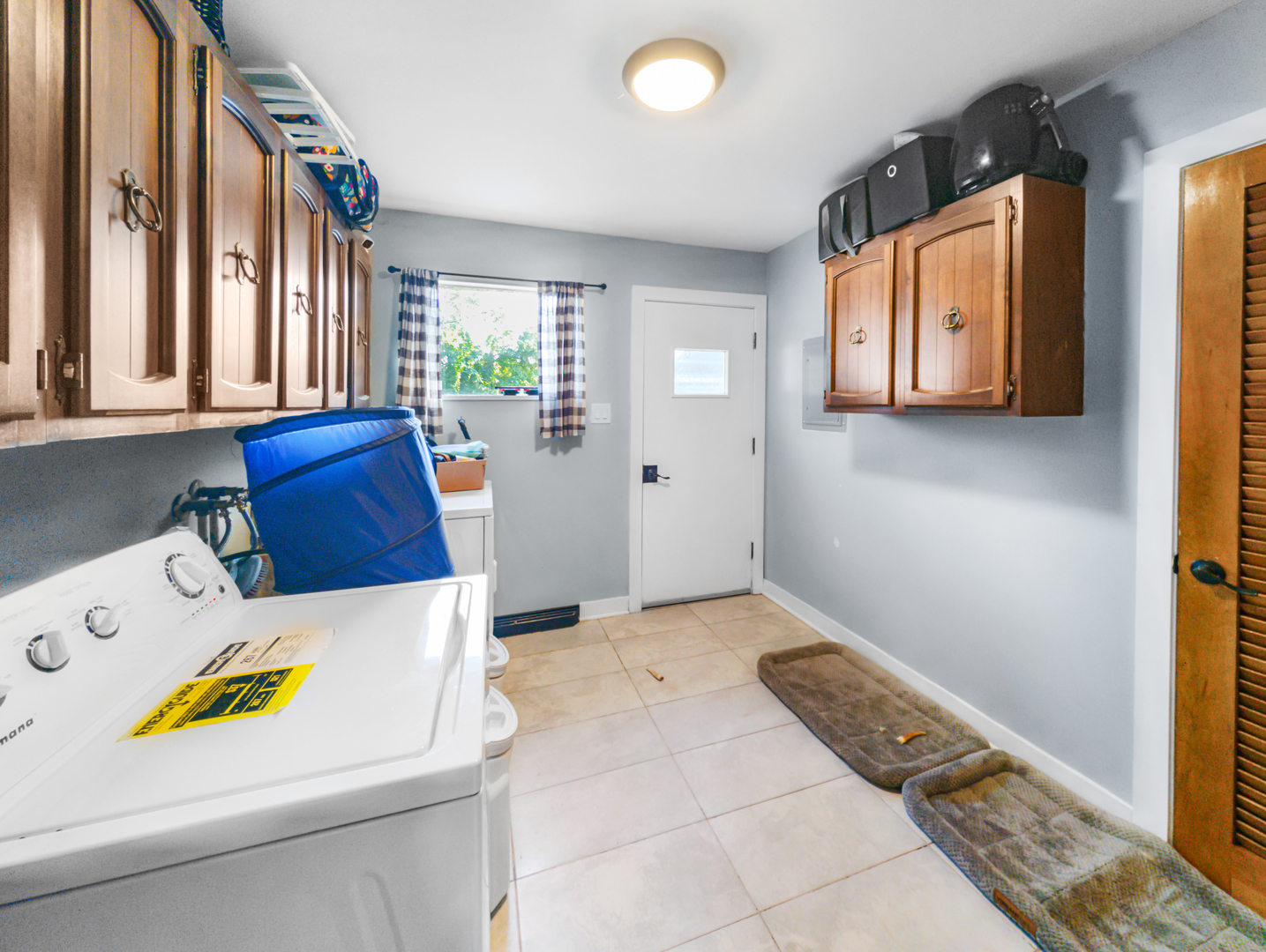 417 W Terrace Street, Villa Park, IL 60181