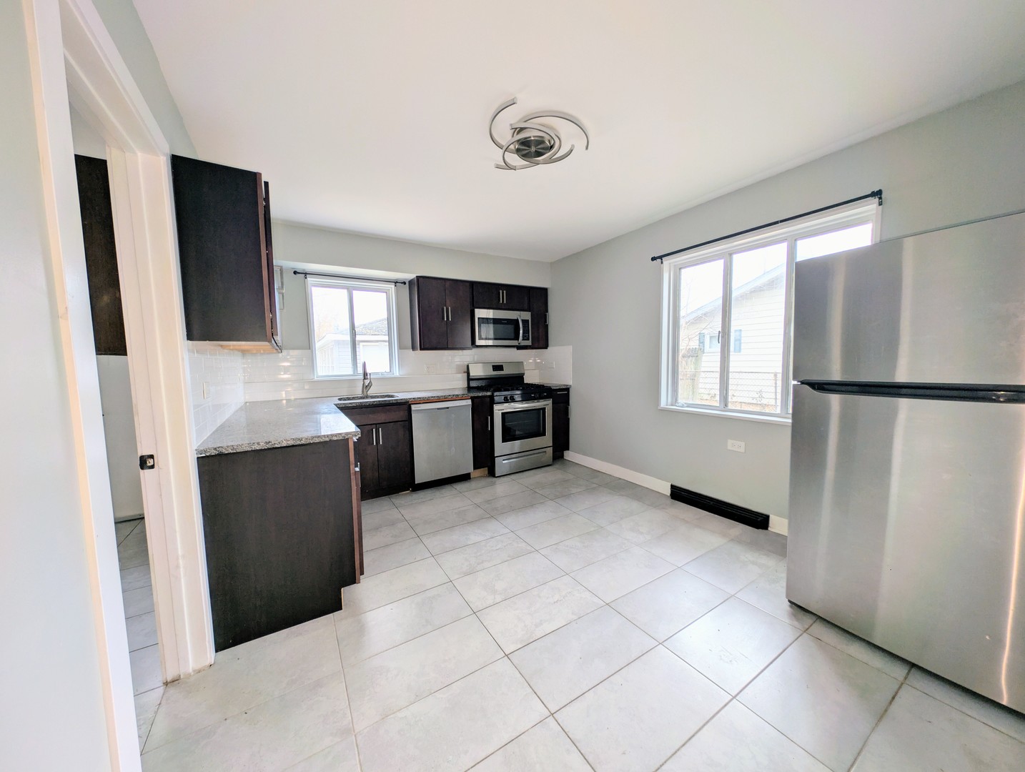 417 W Terrace Street, Villa Park, IL 60181