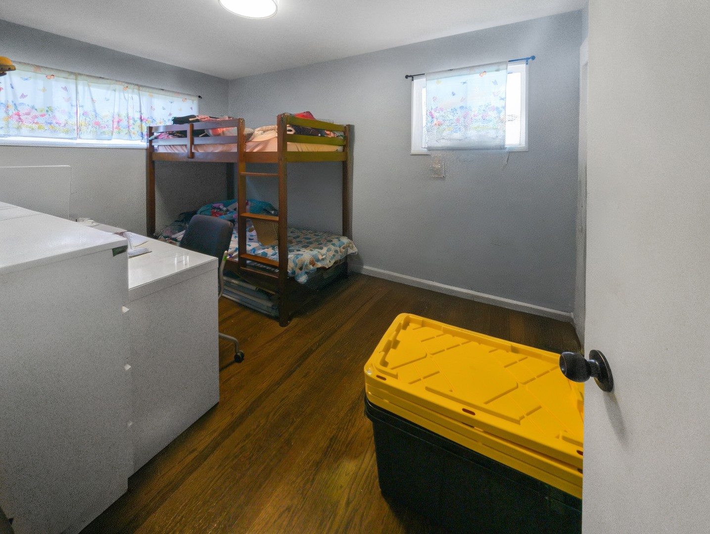 417 W Terrace Street, Villa Park, IL 60181