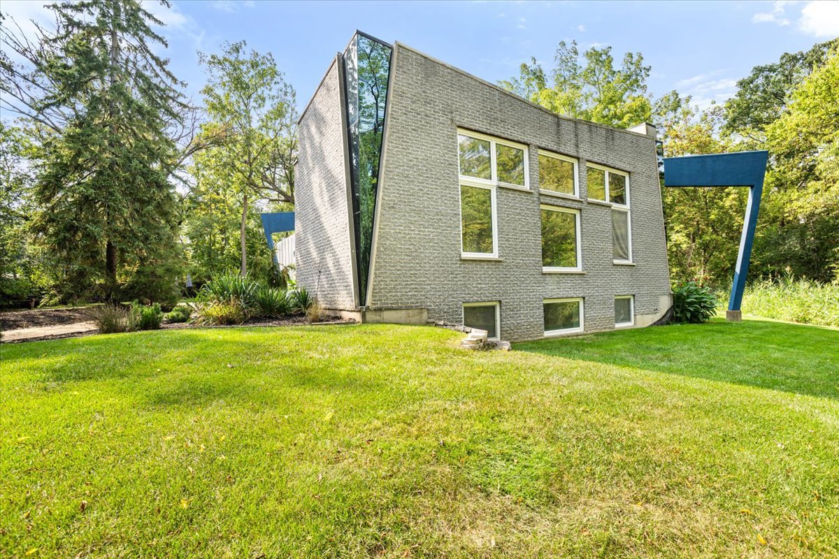 21846 N Hickory Hill Drive, Kildeer, IL 60047