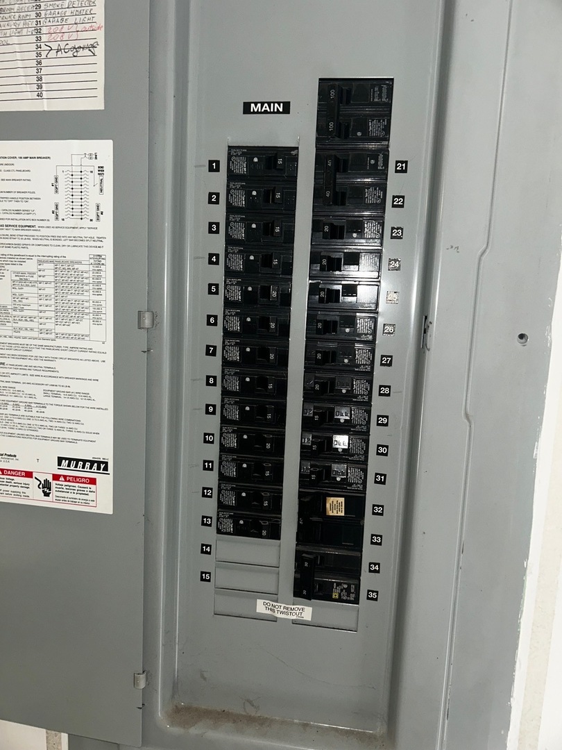 565 Flagstaff Lane, Hoffman Estates, IL 60169