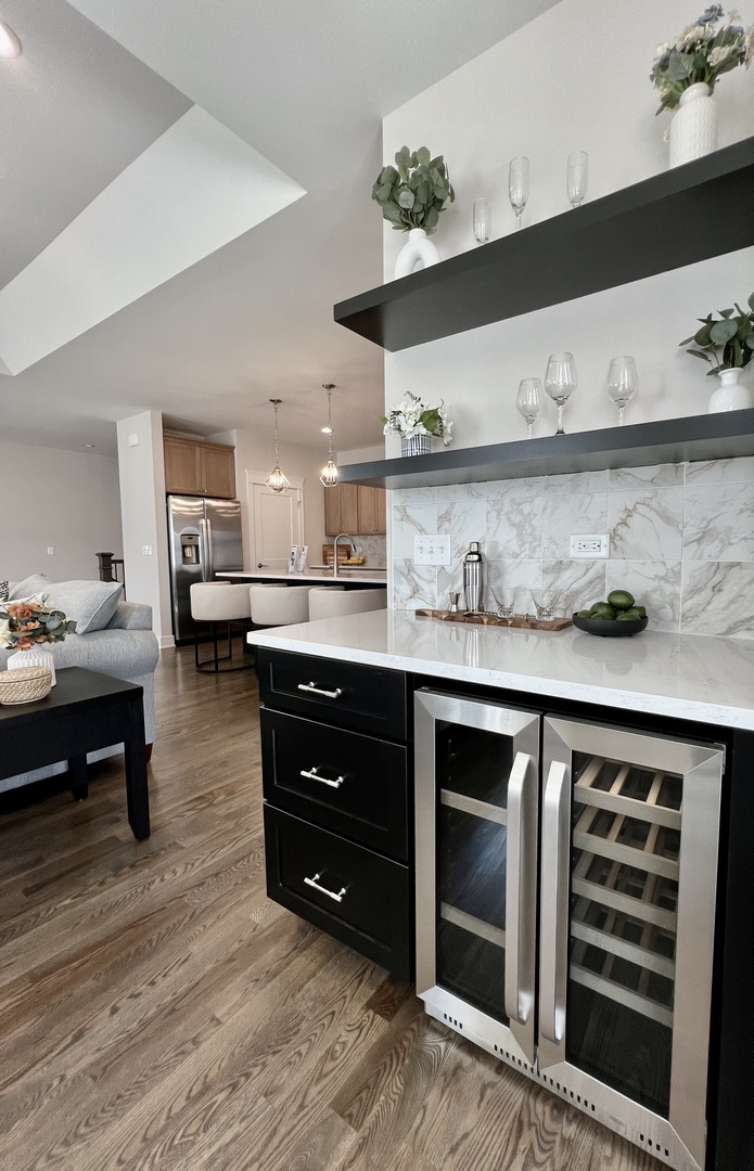 45 Steeple Bend Lane, Evergreen Park, IL 60805