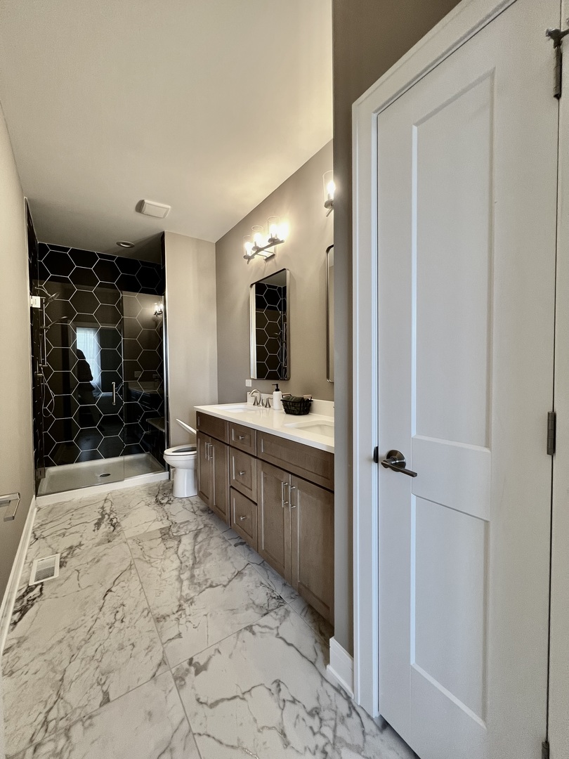 45 Steeple Bend Lane, Evergreen Park, IL 60805