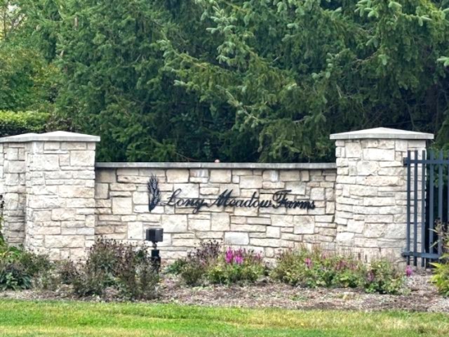 20110 W Old Meadow Trail, Long Grove, IL 60047