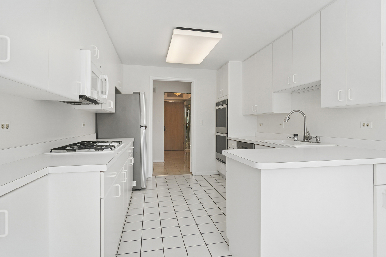 4545 W Touhy Avenue #511E, Lincolnwood, IL 60712