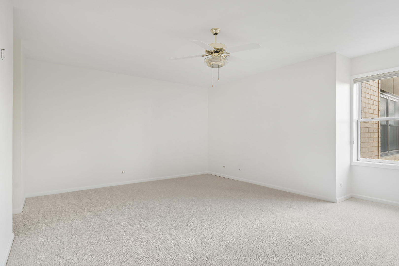 4545 W Touhy Avenue #511E, Lincolnwood, IL 60712