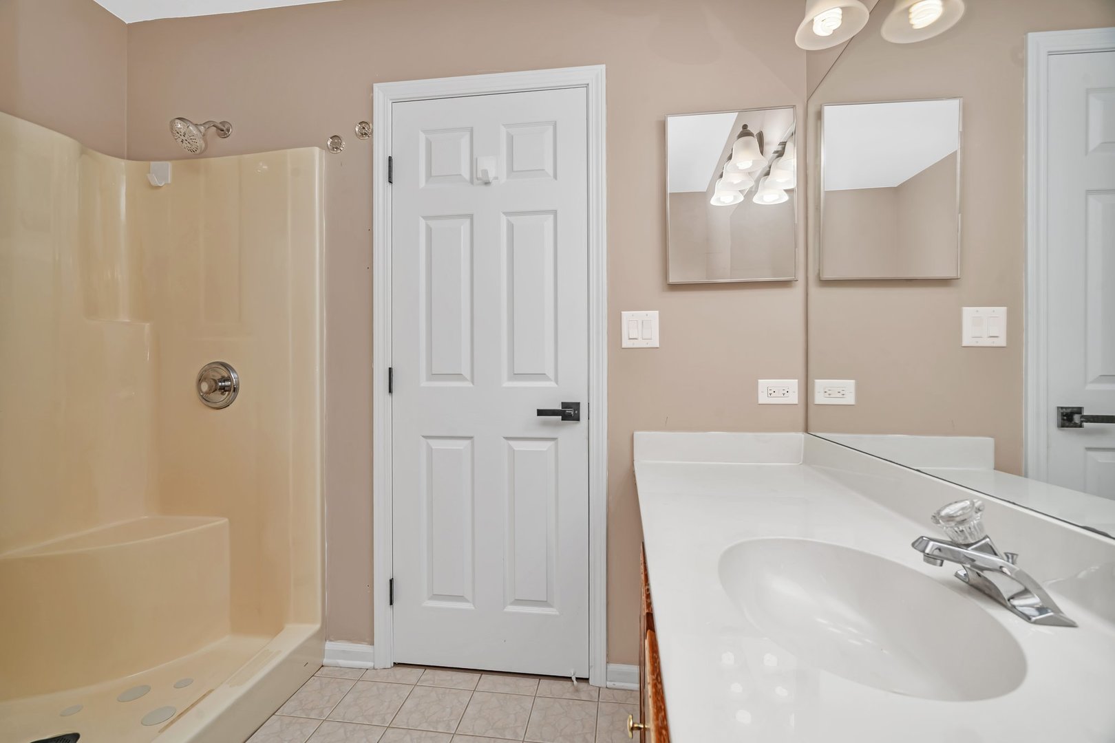 16636 Winding Creek Road, Plainfield, IL 60586