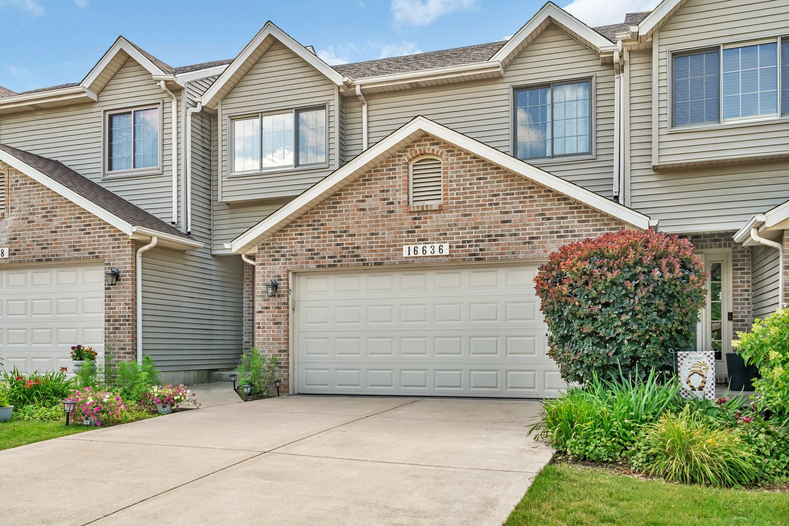 16636 Winding Creek Road, Plainfield, IL 60586