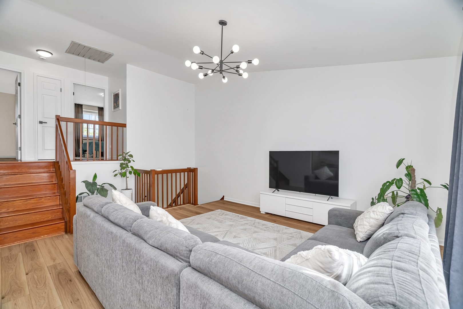 16636 Winding Creek Road, Plainfield, IL 60586