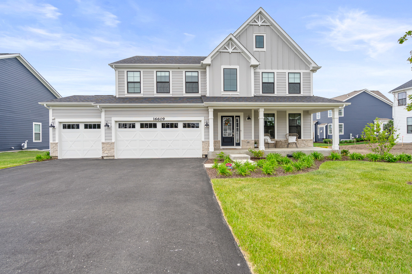 16609 S Silo Bend Drive, Lockport, IL 60441