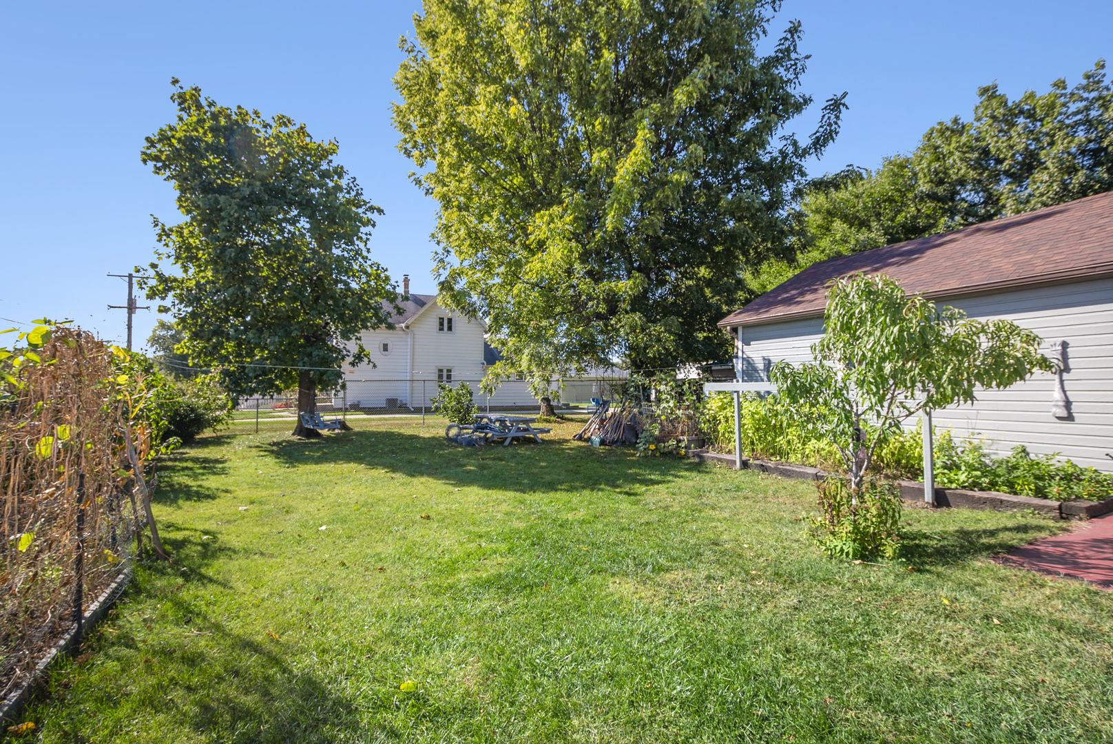 302 Griswold Street, Elgin, IL 60123