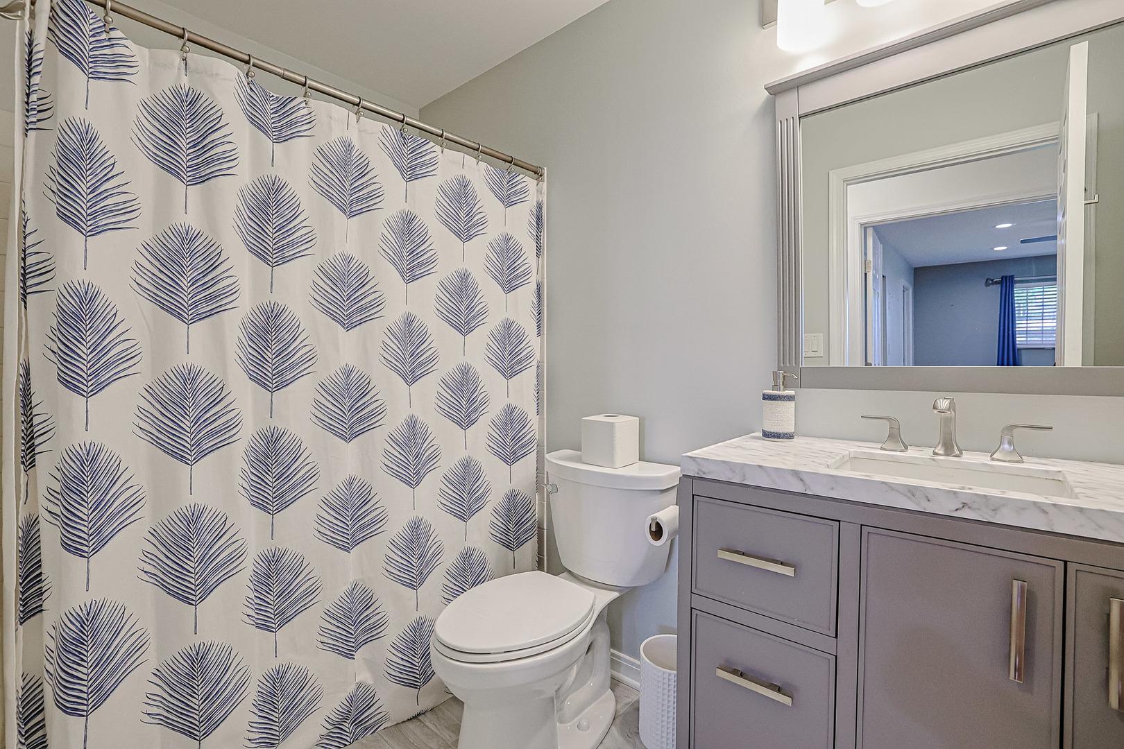 872 Lansing Court, Vernon Hills, IL 60061