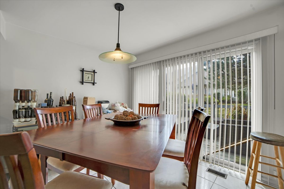 3118 Elaine Court, Flossmoor, IL 60422