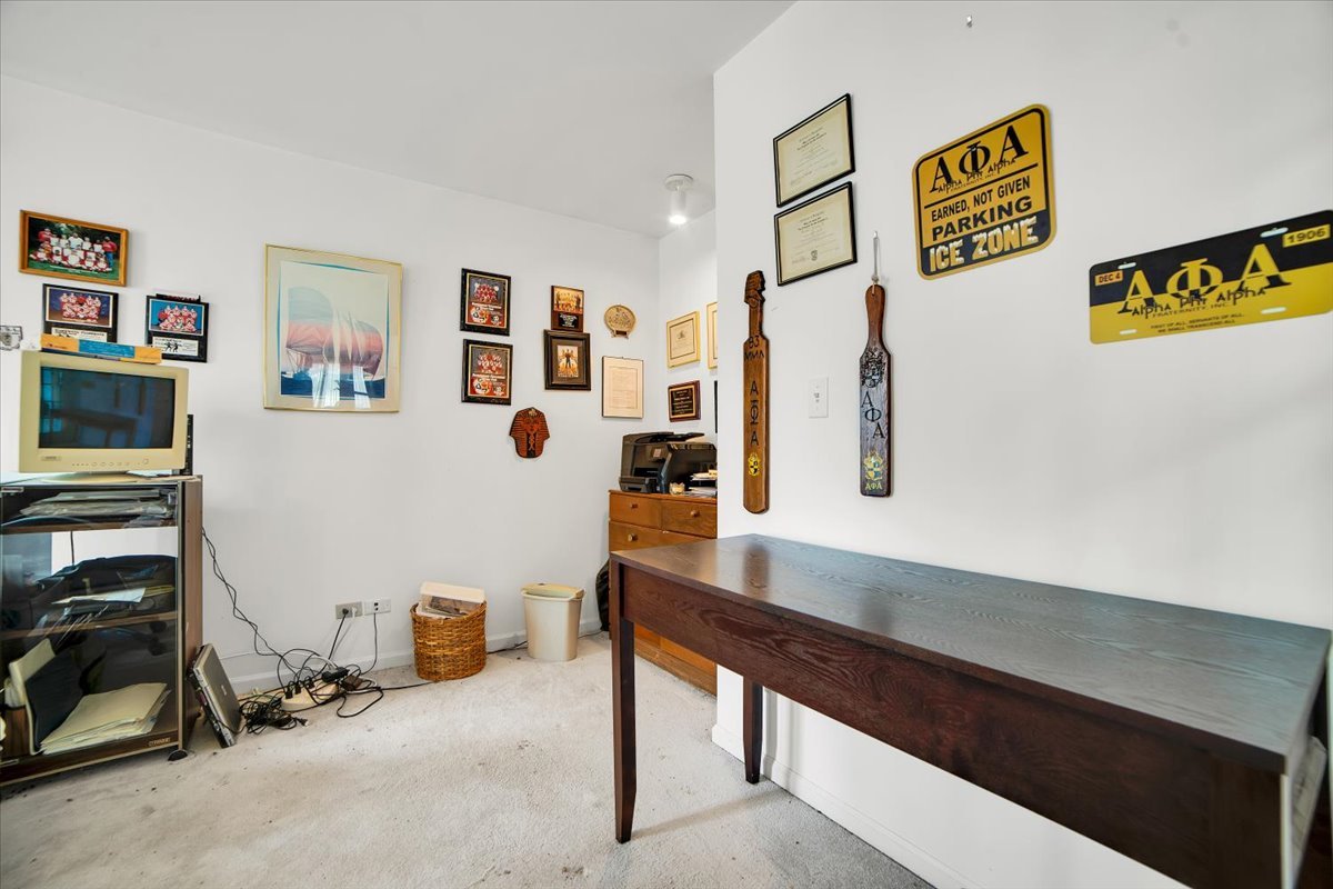 3118 Elaine Court, Flossmoor, IL 60422