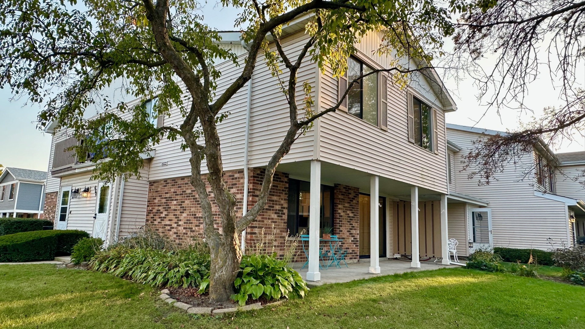 464 Buchanan Court, Vernon Hills, IL 60061