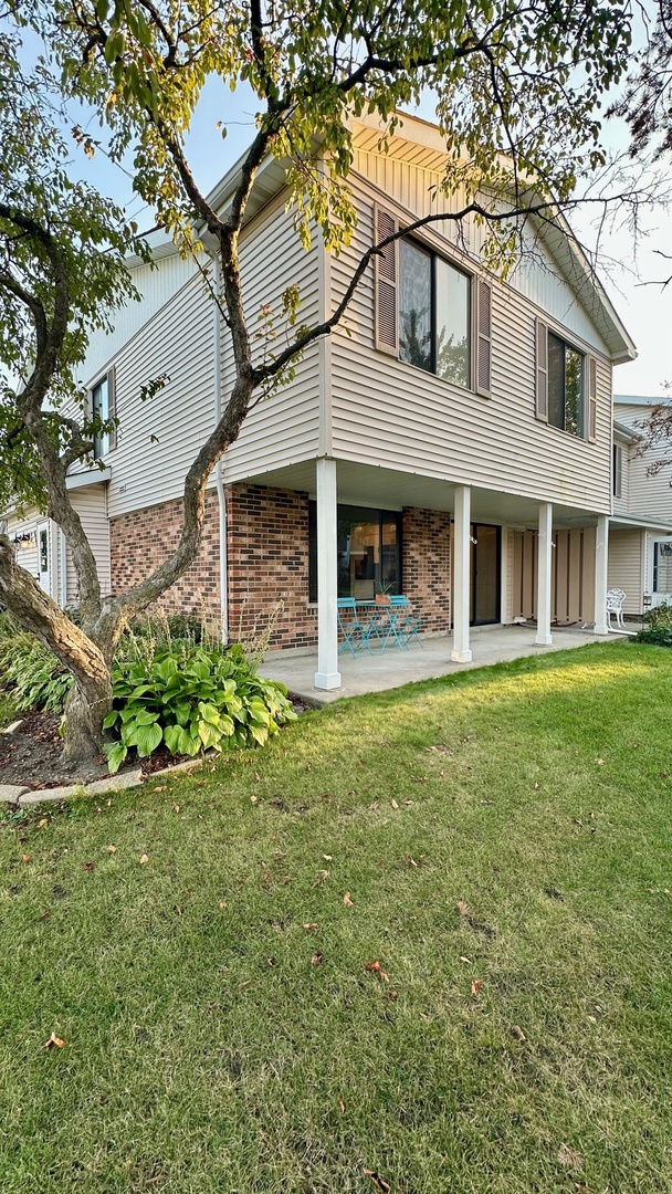 464 Buchanan Court, Vernon Hills, IL 60061