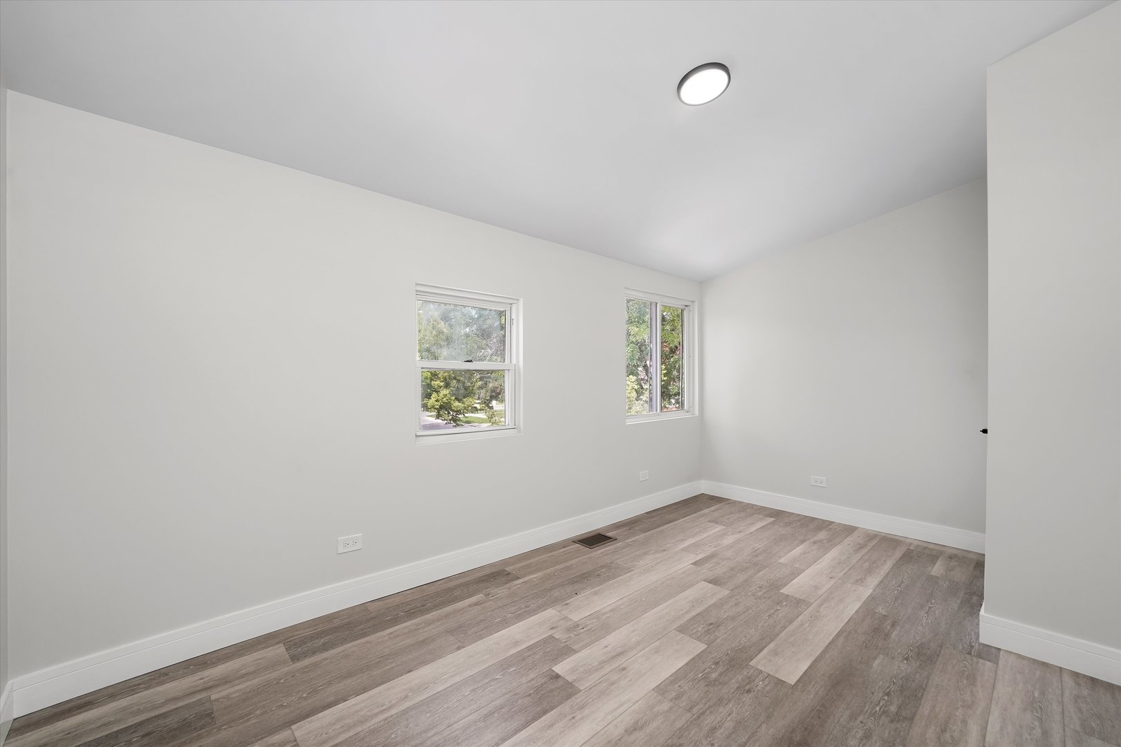 1971 W 97th Street, Chicago, IL 60643