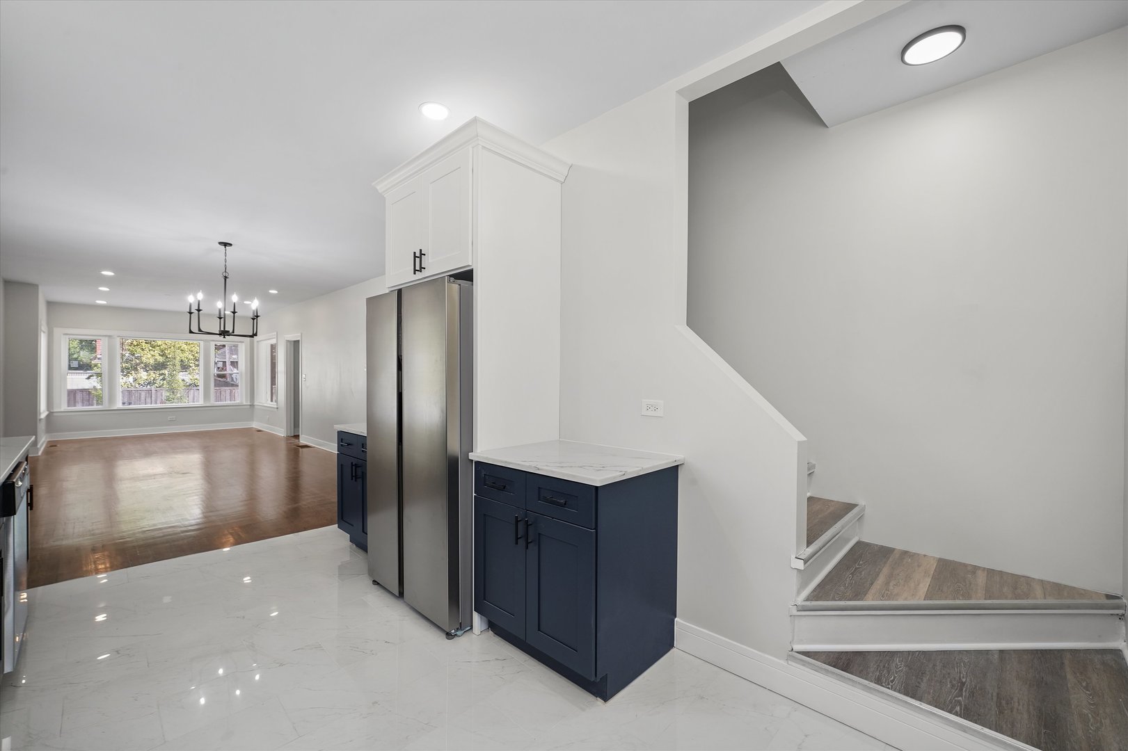 1971 W 97th Street, Chicago, IL 60643