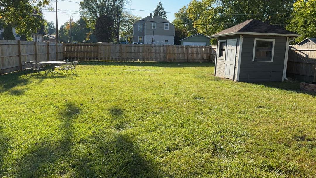 2738 Gabriel Avenue, Zion, IL 60099