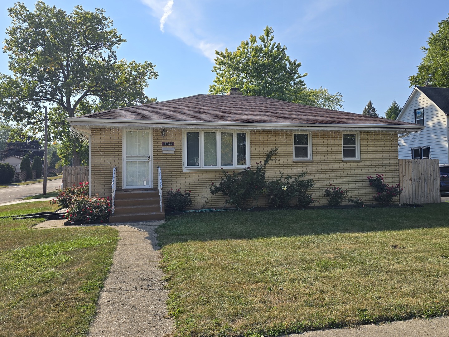 2738 Gabriel Avenue, Zion, IL 60099