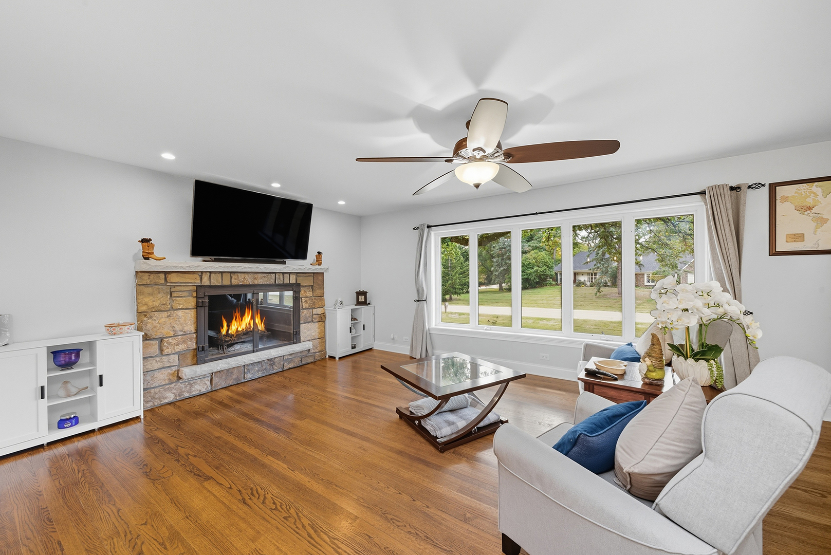 8615 Washington Street, Downers Grove, IL 60516