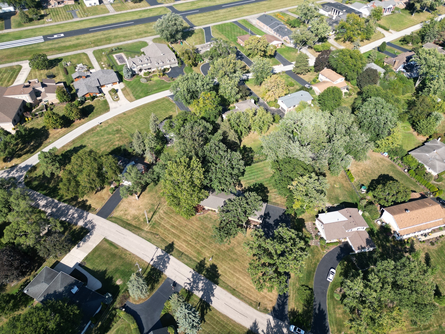 8615 Washington Street, Downers Grove, IL 60516