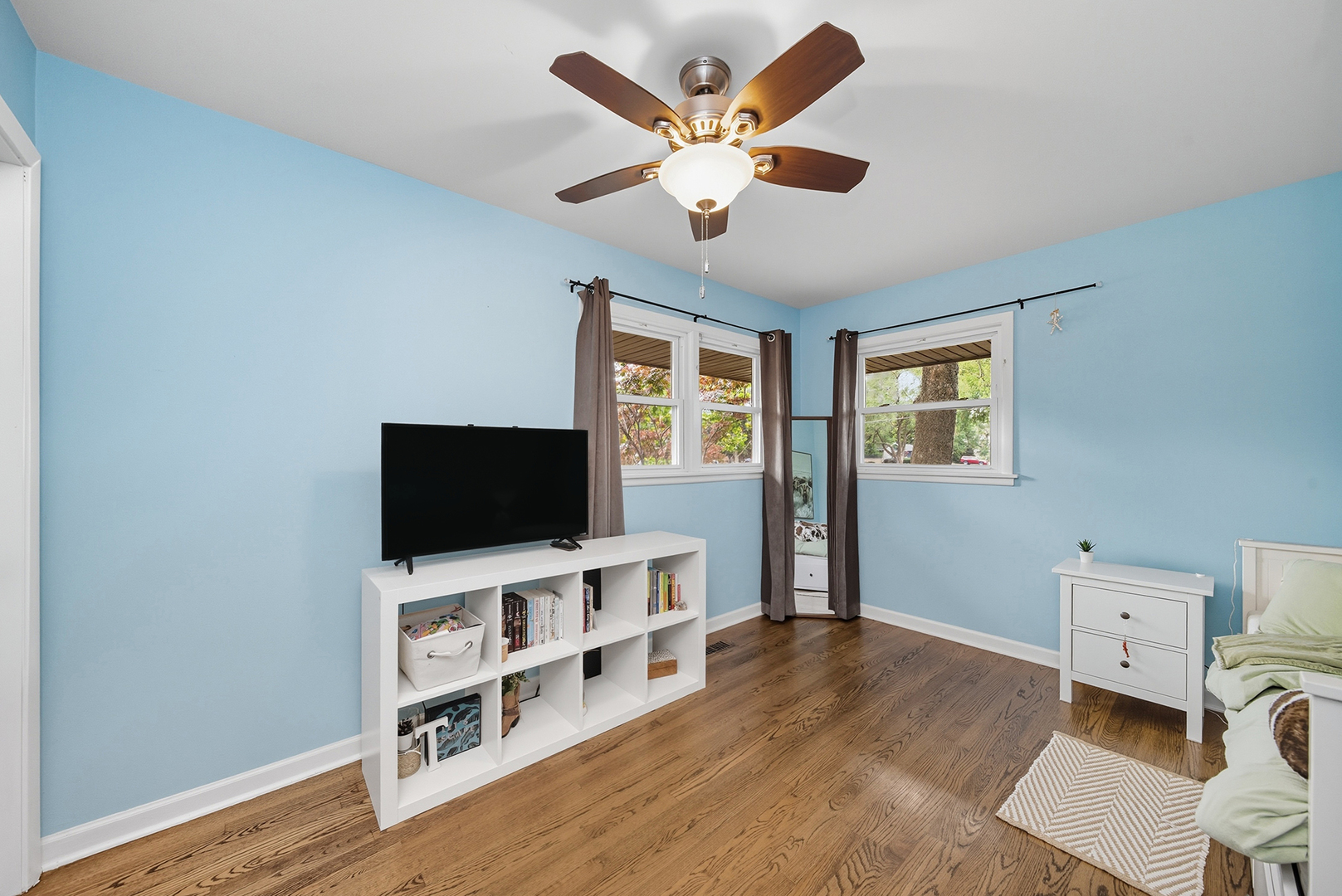 8615 Washington Street, Downers Grove, IL 60516