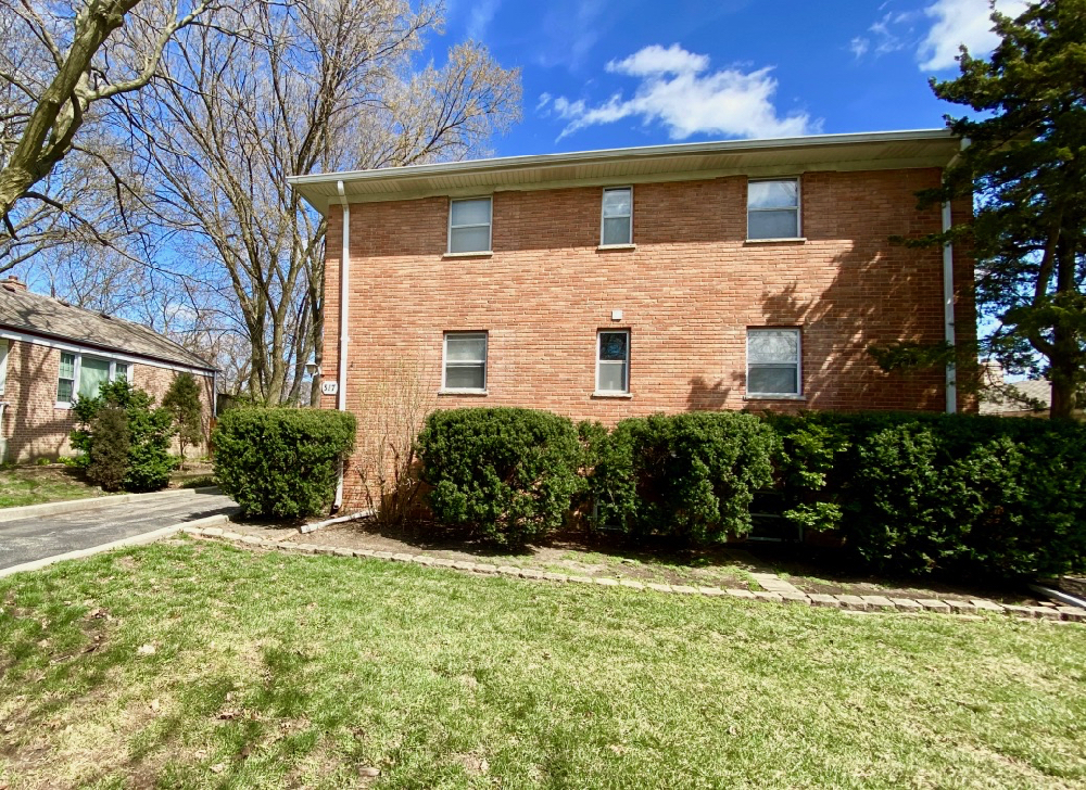 317 S Plum Grove Road #5, Palatine, IL 60067